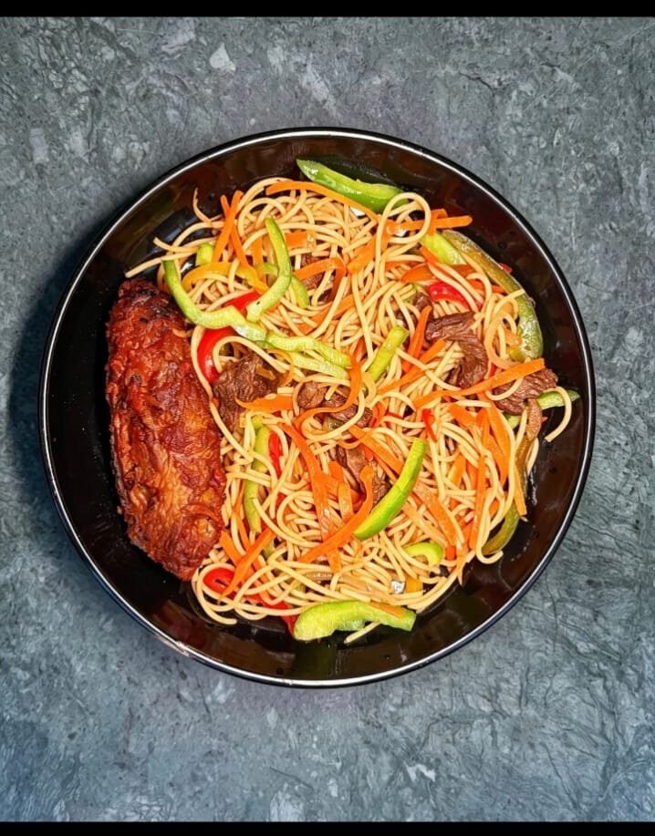 Beef Stir-Fried Spaghetti with Chicken