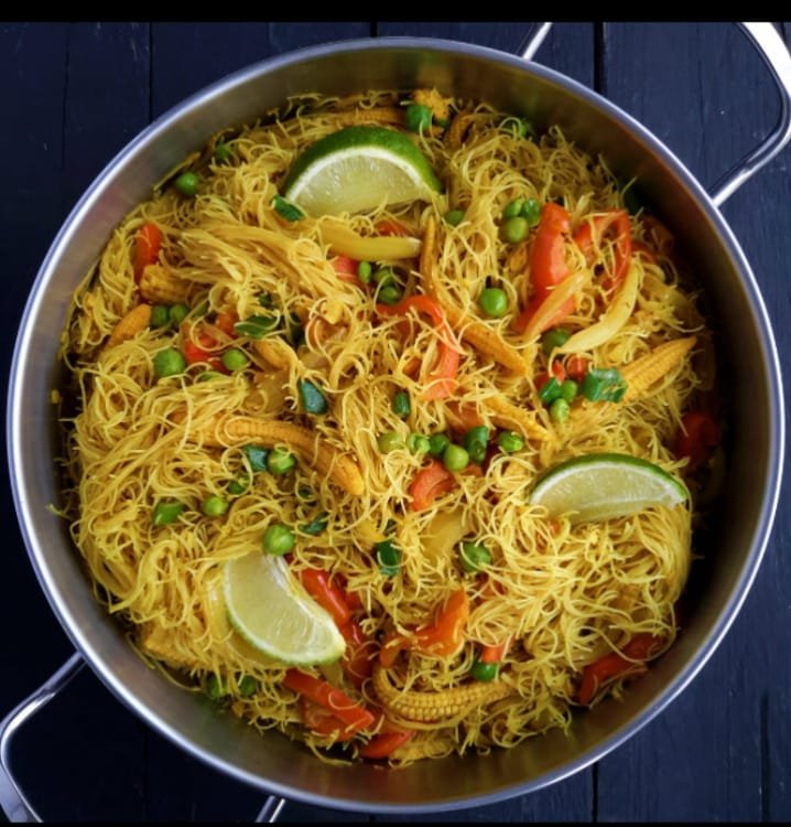 MotoBites Singapore-Style Vegetable Rice Noodles